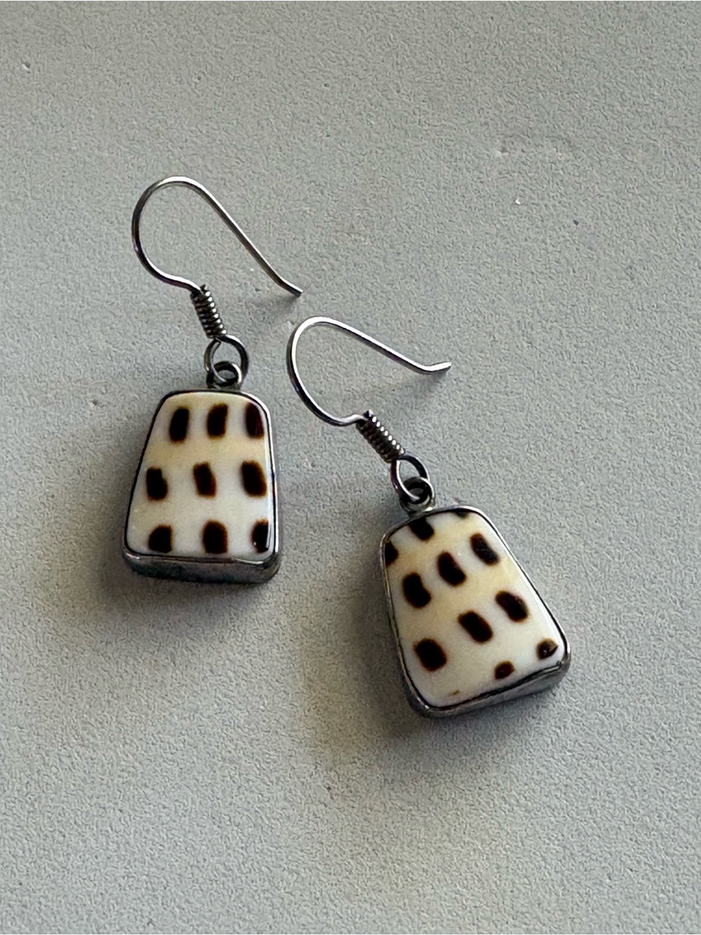 Vintage  Patterned Cone Shell 925 Earrings